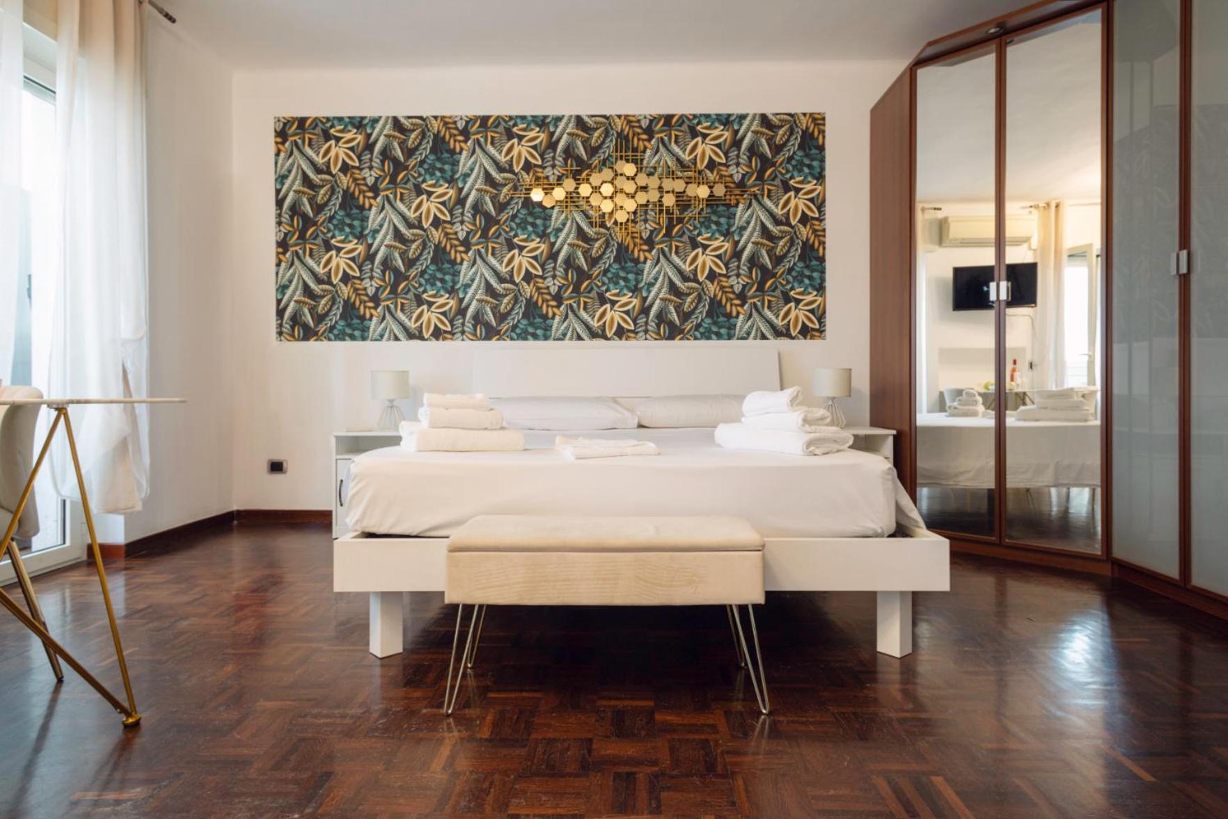 Bari Central Suite - Central Apartment With Sea View - Bari Exterior photo